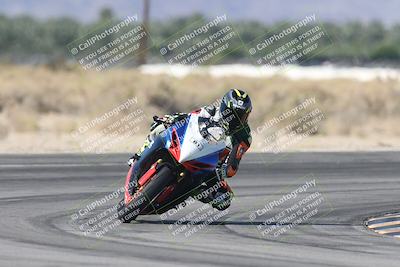 media/Oct-30-2025-Racers Edge (Thu) [[dabbdaf680]]/3-B Group/Session 4 Turn 16/